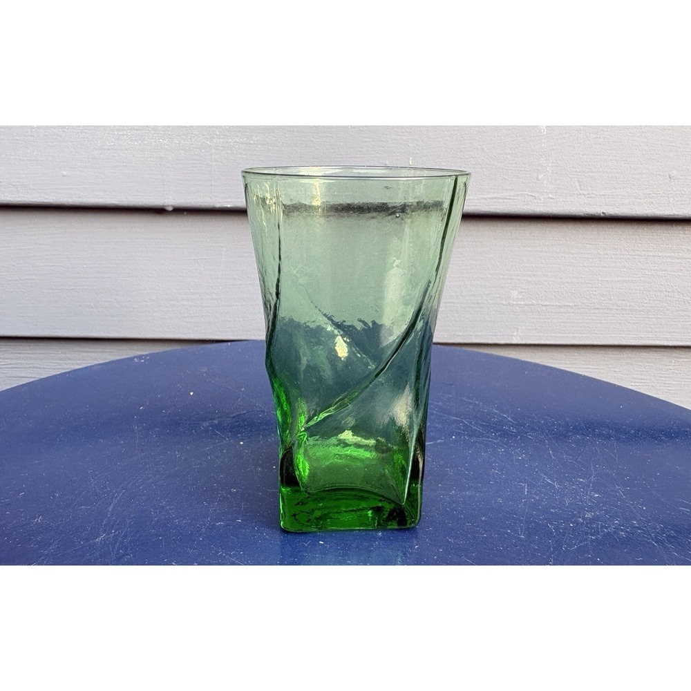 Vintage Morgantown crinkle green square base twist glass tumbler bar juice HTF